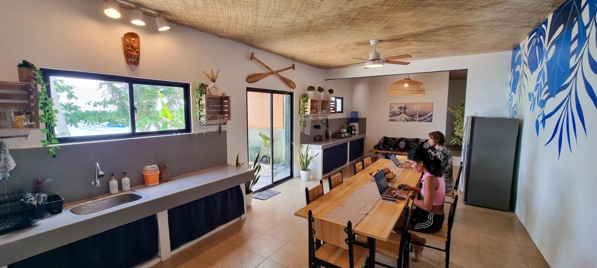 Blue House Backpackers Siquijor Pansiyon San Juan  Dış mekan fotoğraf