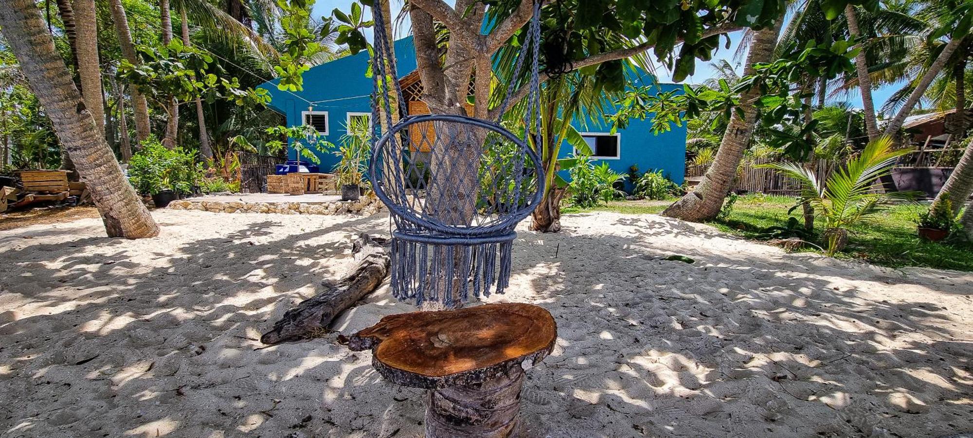 Blue House Backpackers Siquijor Pansiyon San Juan  Dış mekan fotoğraf